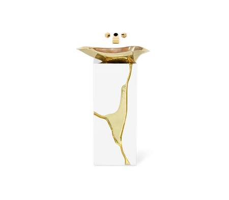 LAPIAZ GOLD FREESTANDING